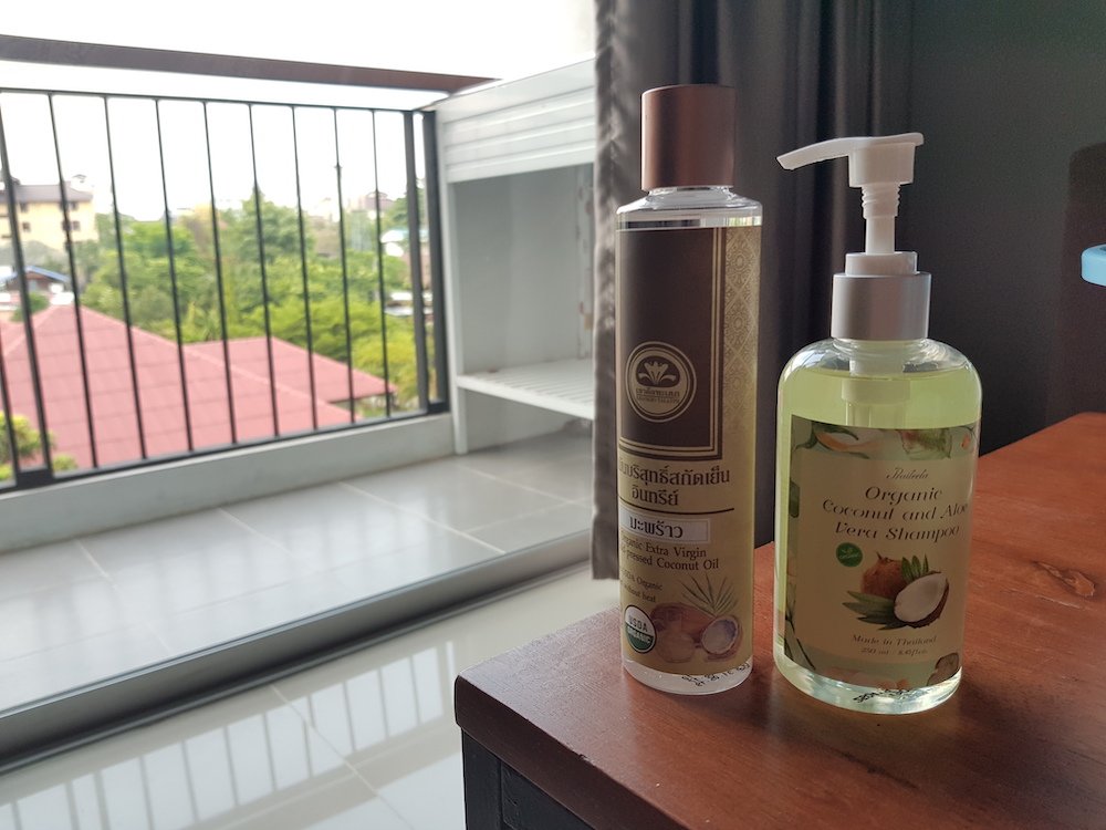 coconut shampoo