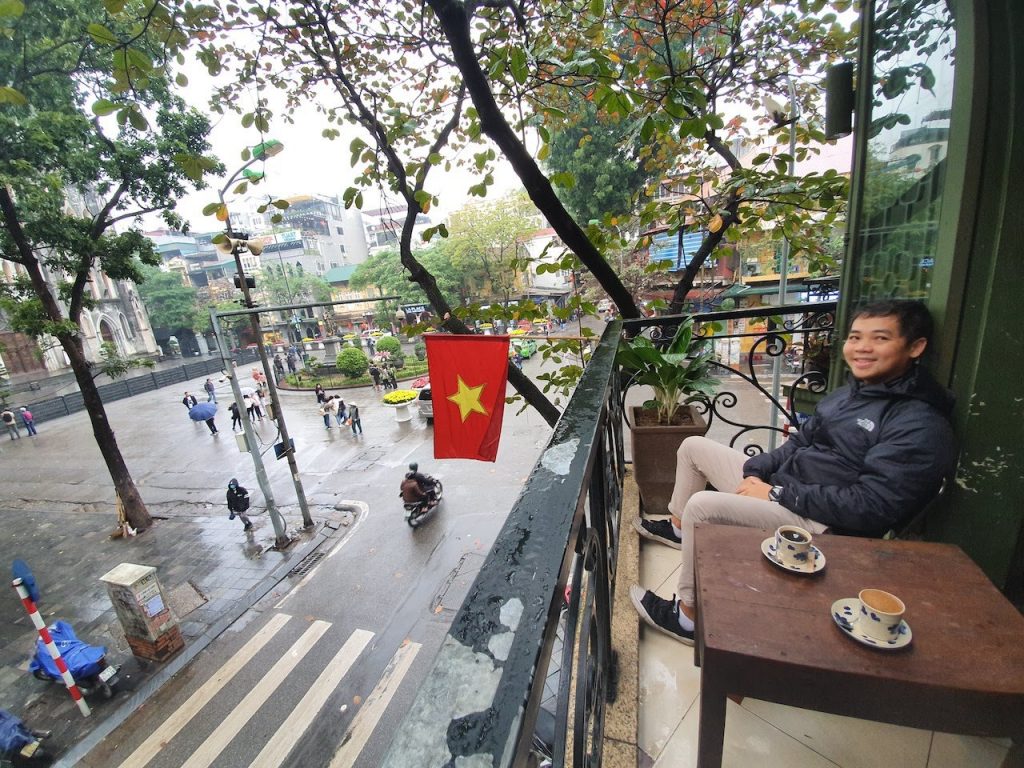 hanoi cong coffee with a view