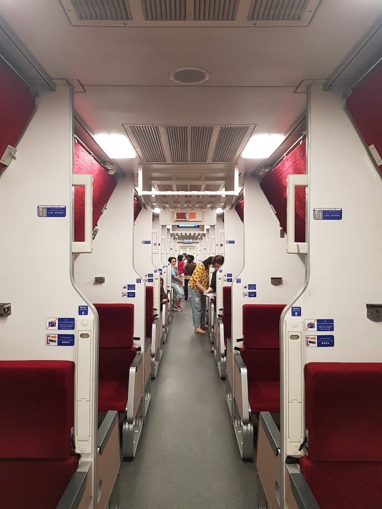 Is Thailand still the best Country to start your Digital Nomad Journey in 2019? 1 night train thailand 2019