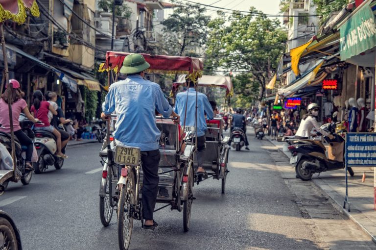 ultimate guide vietnam cyclo