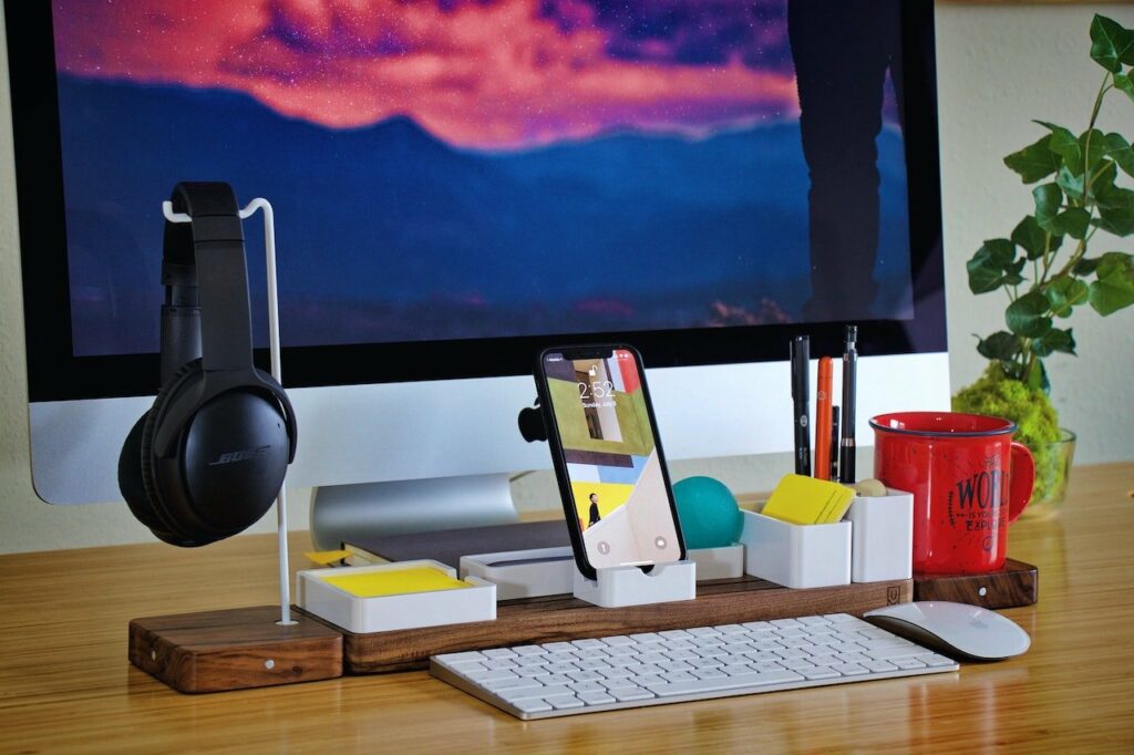 How To Be Creative At Work? 2 how to be creative at work workspace design