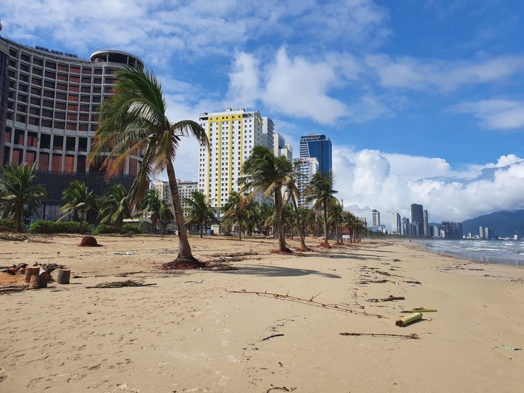 2020 october beach after storm
