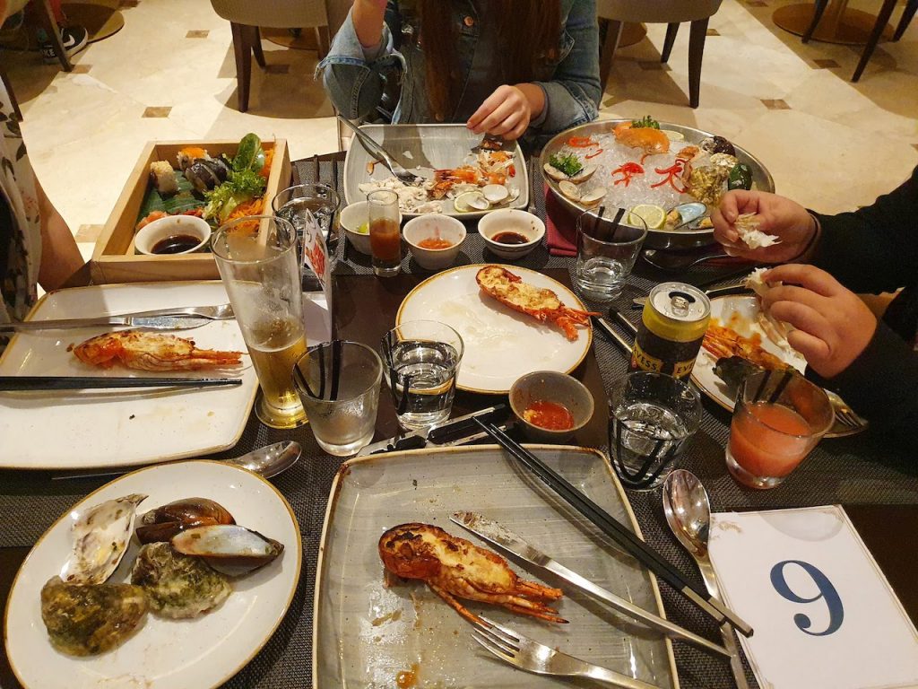 January to March 2021 - Quarterly Life & Business Update 8 Sheraton Hotel Da Nang Resort Seafood Buffet Lobster
