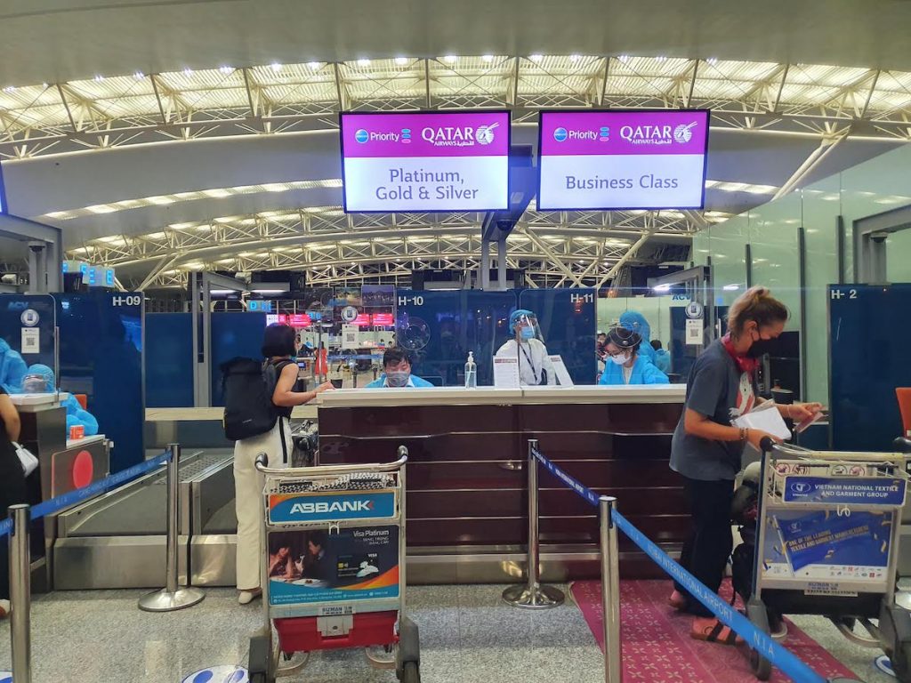 19 Leaving Vietnam Noi Bai Airport Check in 03