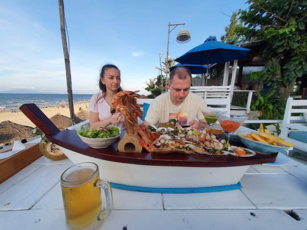 July to September 2021 - Quarterly Life Update: Goodbye Vietnam 7 Hoi An Bach Club 02