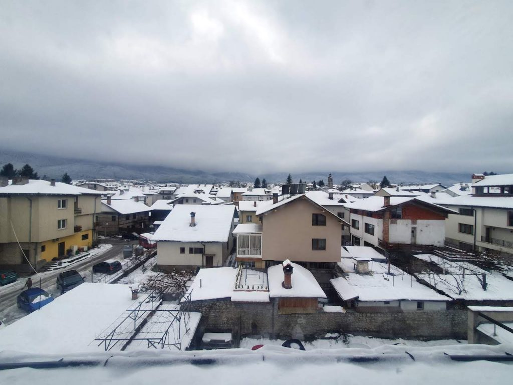 October to December 2021 - Life Update & Getting settled in Bansko Bulgaria 25 Bansko Fitbox Gym View December