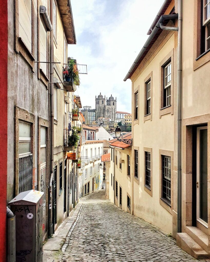 January to March 2022 - Quarterly Life & Business Update 31 Porto 2022 City Exploration