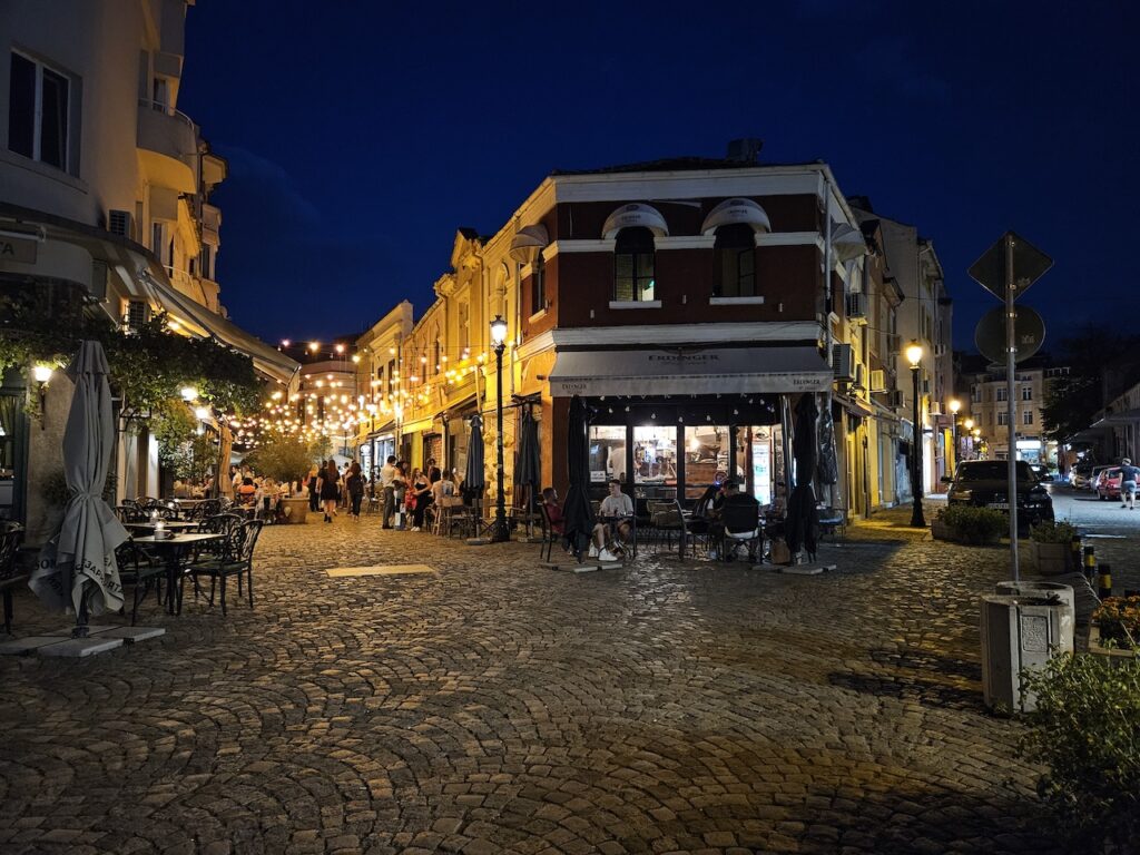 Plovdiv Kapana District at night