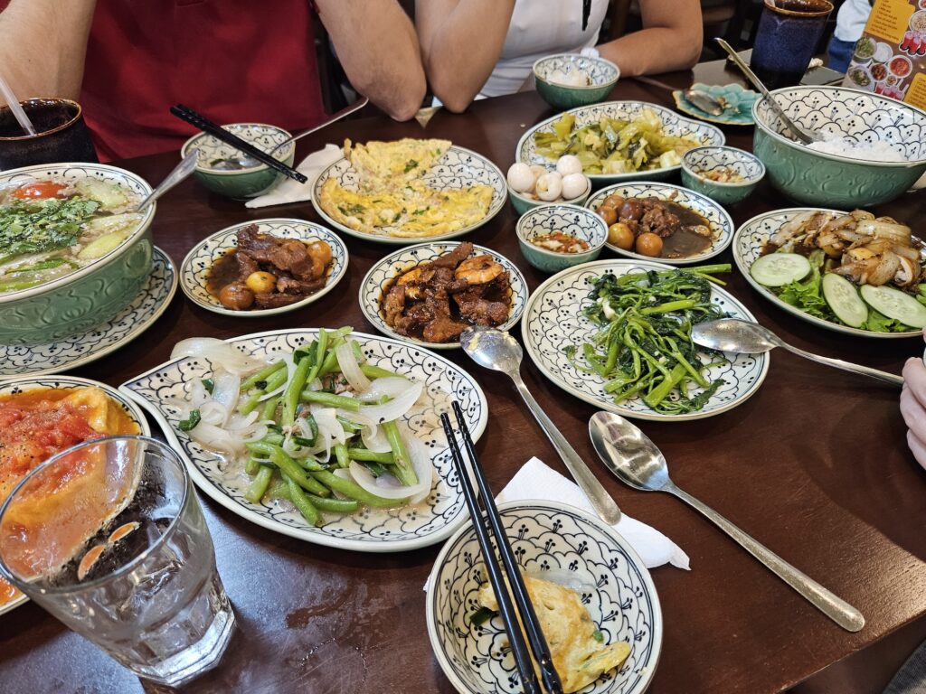 Ultimate guide to da nang vietnam eating out in da nang